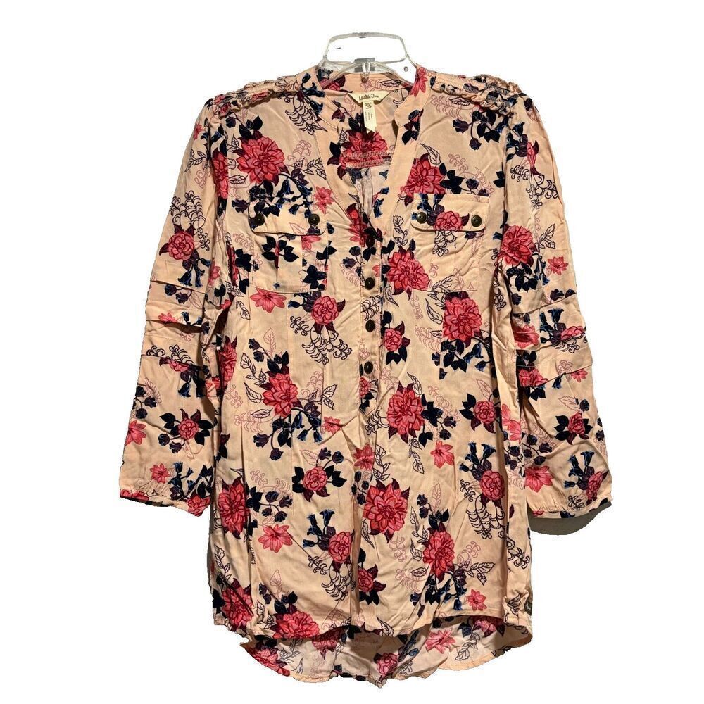 Matilda Jane Womens Blouse Top Medium 1/2 Button Lightweight Peach Floral‎
